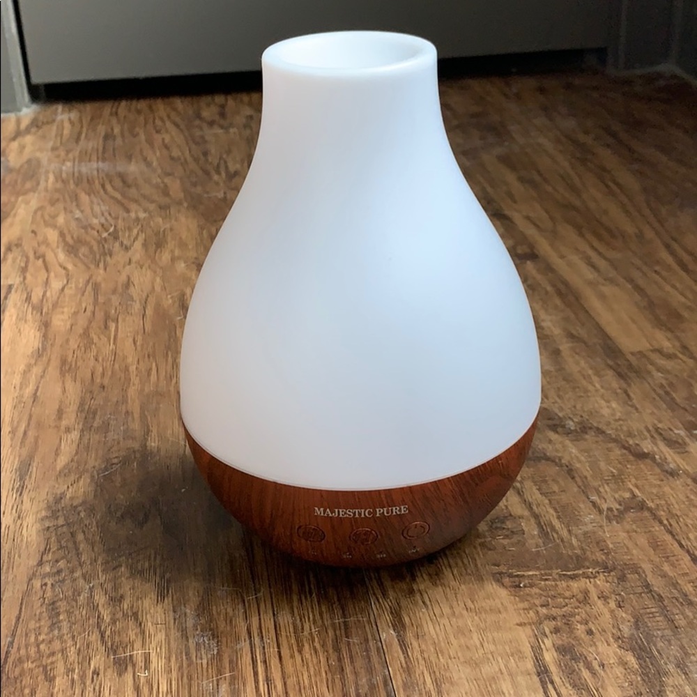 Majestic Pure Essential Oil Diffuser